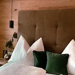 Boutiquehotel - Michl فندق *